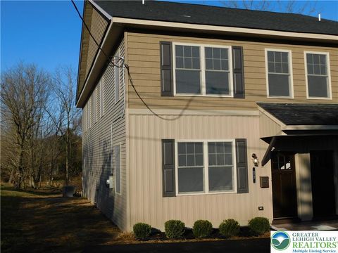 Photo of 25 John Alley ALY, Coopersburg Boro, PA 18036 (MLS # 779829)