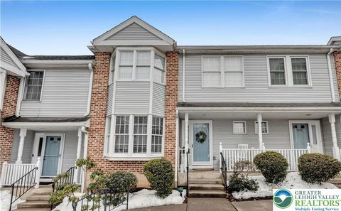 Townhouse For Sale - 3429 Park Place<br/> Hanover, PA 18017