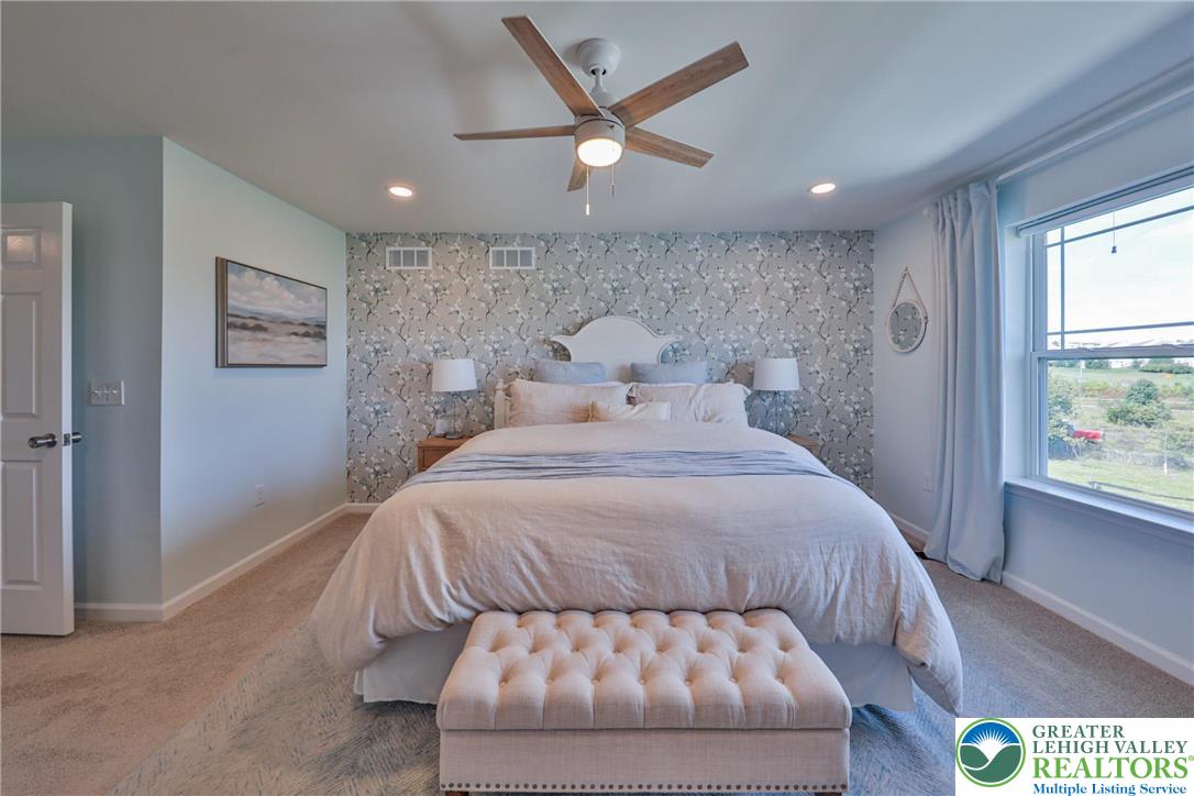 Allentown City, Pennsylvania 18104, United States, 3 Bedrooms Bedrooms, ,3 BathroomsBathrooms,Residential,Active,225342