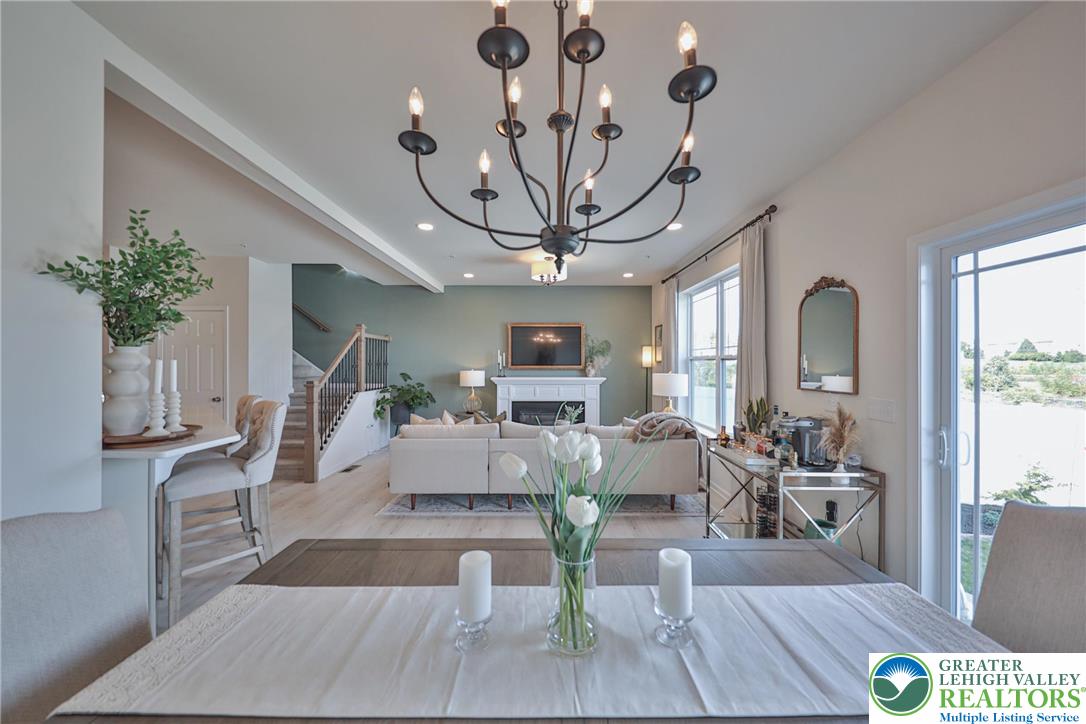 Allentown City, Pennsylvania 18104, United States, 3 Bedrooms Bedrooms, ,3 BathroomsBathrooms,Residential,Active,225342