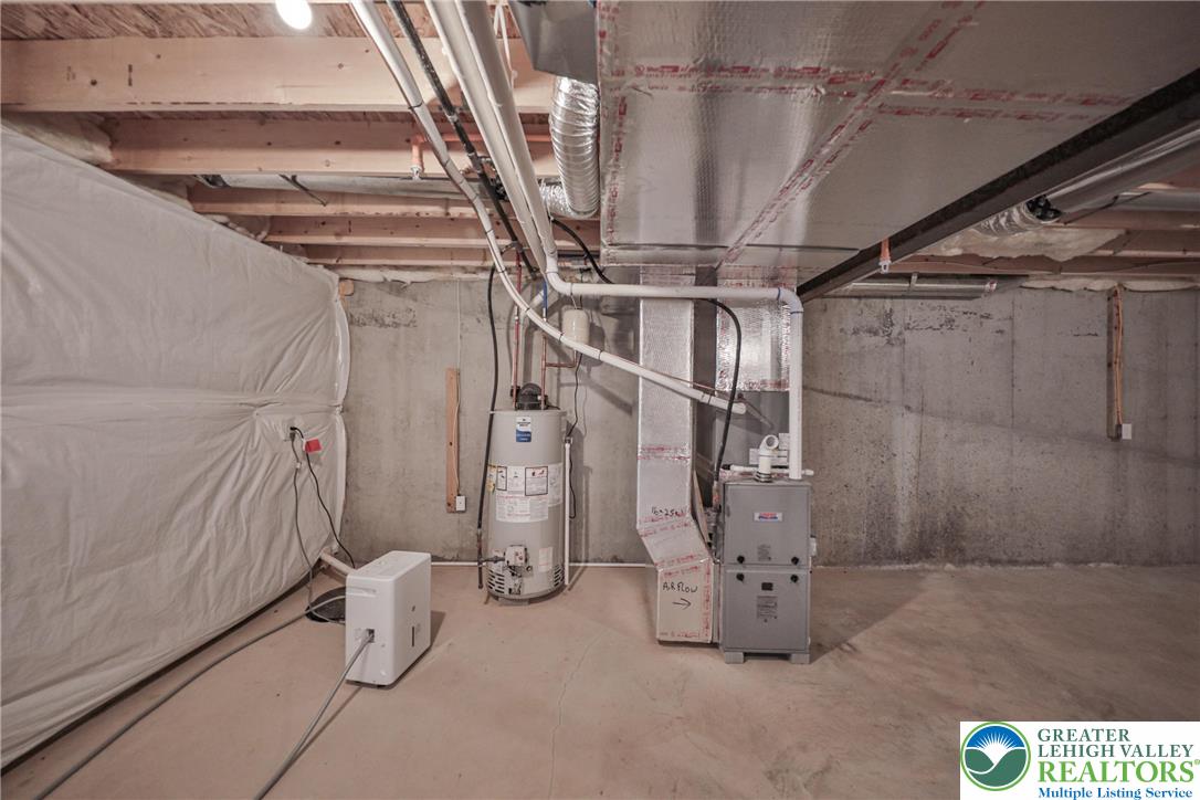 Allentown City, Pennsylvania 18104, United States, 3 Bedrooms Bedrooms, ,3 BathroomsBathrooms,Residential,Active,225342