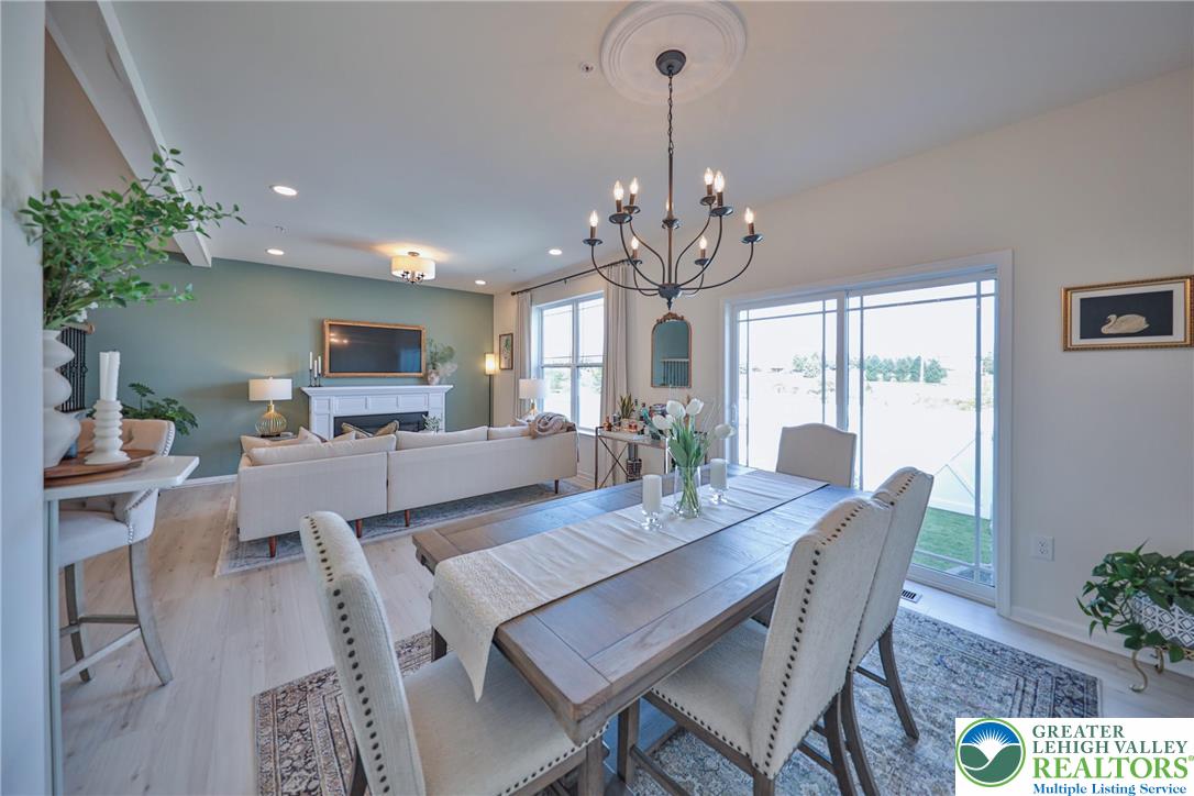 Allentown City, Pennsylvania 18104, United States, 3 Bedrooms Bedrooms, ,3 BathroomsBathrooms,Residential,Active,225342