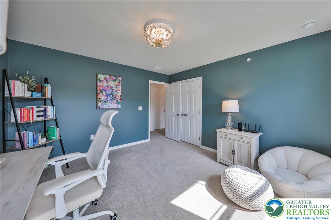 Allentown City, Pennsylvania 18104, United States, 3 Bedrooms Bedrooms, ,3 BathroomsBathrooms,Residential,Active,225342