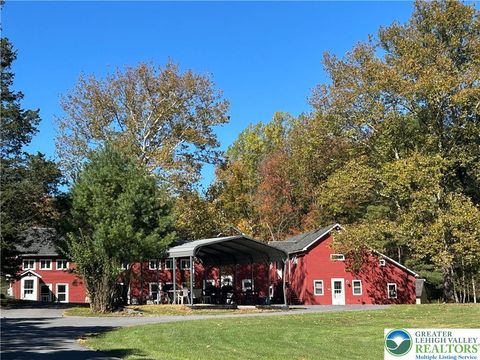 Photo of 1141 Fox Gap Rd, Upper Mt Bethel Twp, PA 18013 (MLS # 769300)