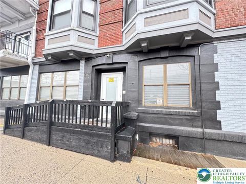 Photo of 202 N 6th Street #201, Allentown, PA 18102 (MLS # 772802)