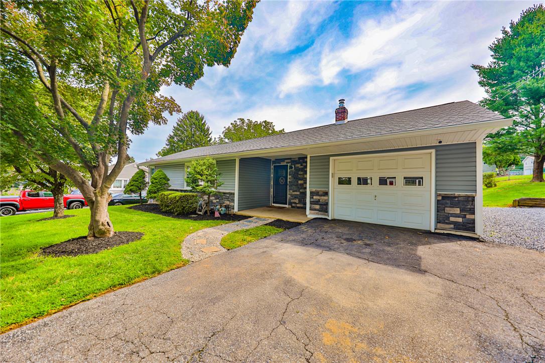 1403 Richmond Road