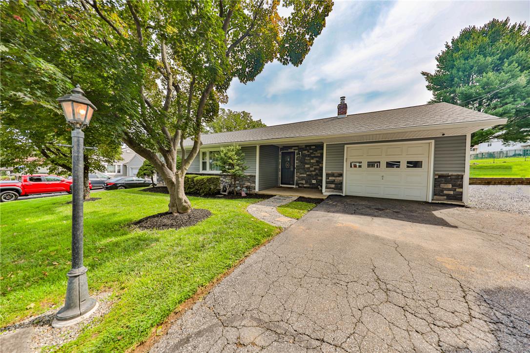 1403 Richmond Road