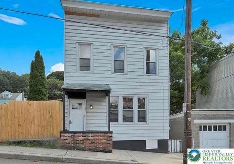 Photo of 533 E Market Street #2, Pottsville, PA 17909 (MLS # 772472)