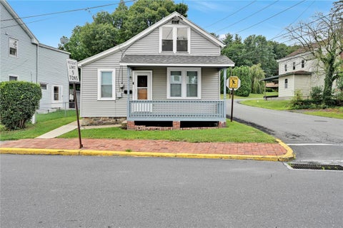 Homes For Sale - 7 Graeff Street<br/> Schuylkill County, Cressona Boro, PA 17929