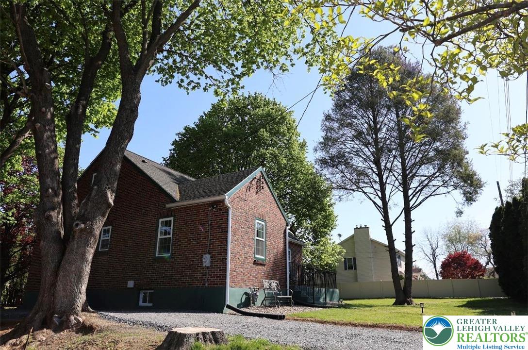 1601 Lieb Road