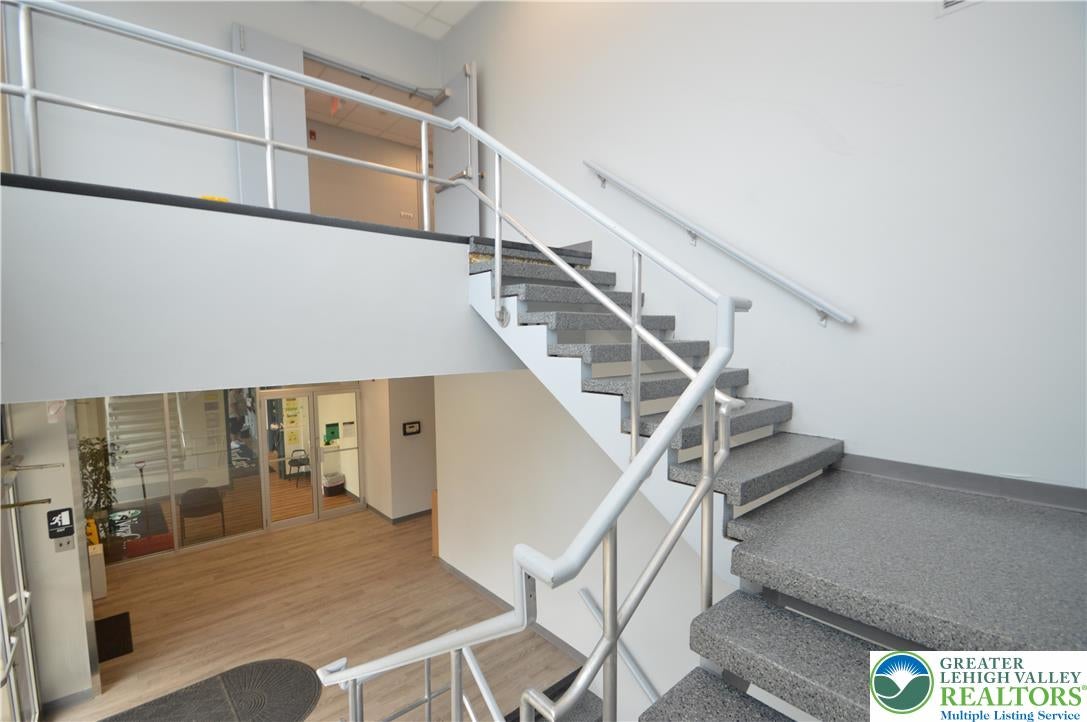 701 W Broad Street 217