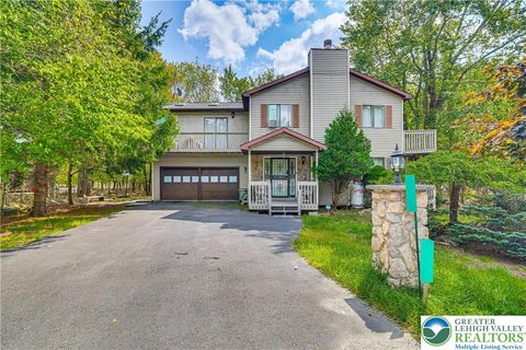 Photo of 7901 Sleepy Hollow Drive, Coolbaugh Twp, PA 18466 (MLS # 766957) Photo of 7901 Sleepy Hollow Drive, Coolbaugh Twp, PA 18466 (MLS # 766957)