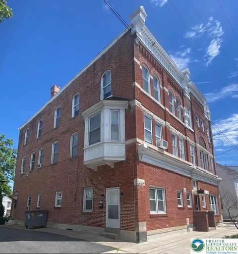 Photo of 542 2nd Avenue #1, Bethlehem, PA 18018 (MLS # 777970)
