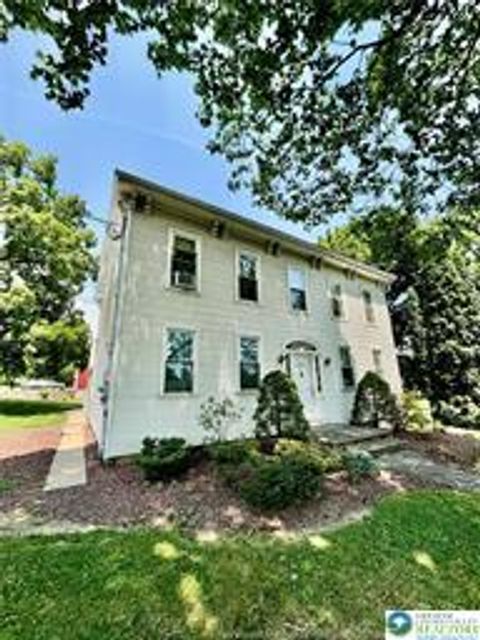 Homes For Rent - 6024 Front Street<br/> Easton, PA 18040