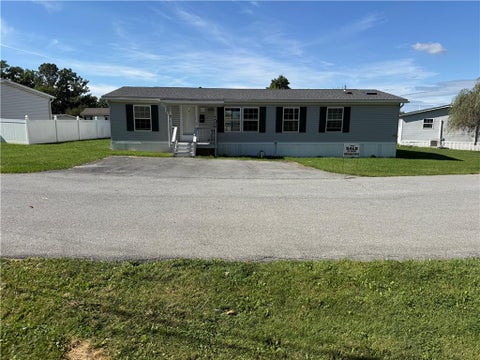 Mobile Home For Sale - 1190 Grange Road #W17<br/> Lower Macungie Twp, PA 18104