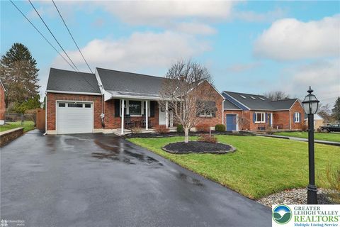 Homes For Sale - 2805 Liberty Street<br/> Northampton County, Easton, PA 18045