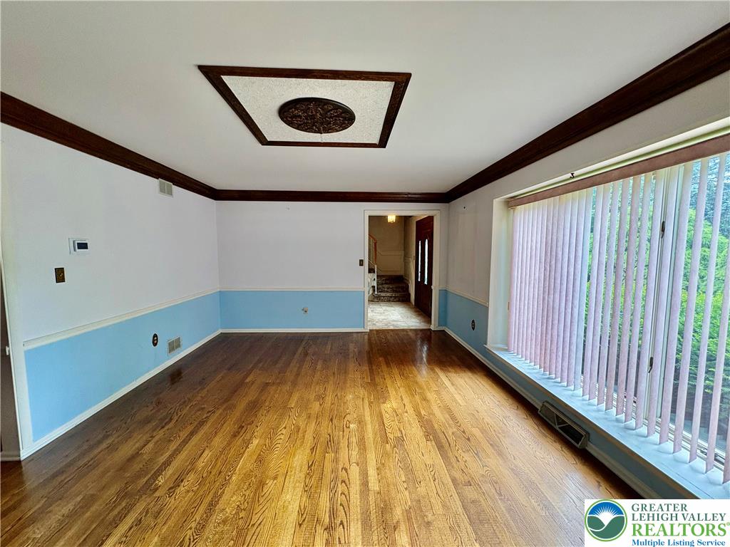 South Whitehall Twp, Pennsylvania 18103, United States, 4 Bedrooms Bedrooms, ,3 BathroomsBathrooms,Residential,Active,169127