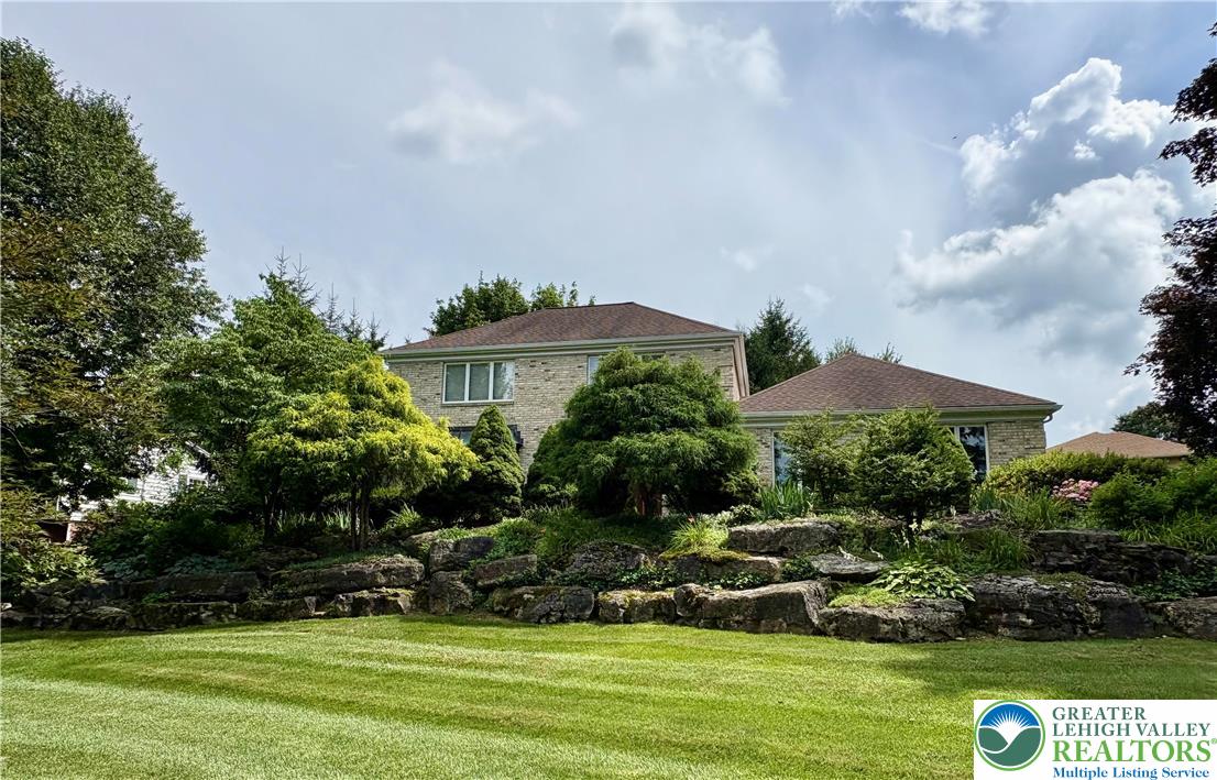 South Whitehall Twp, Pennsylvania 18103, United States, 4 Bedrooms Bedrooms, ,3 BathroomsBathrooms,Residential,Active,169127