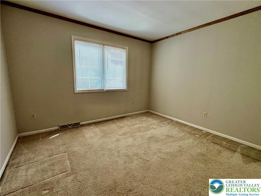 South Whitehall Twp, Pennsylvania 18103, United States, 4 Bedrooms Bedrooms, ,3 BathroomsBathrooms,Residential,Active,169127