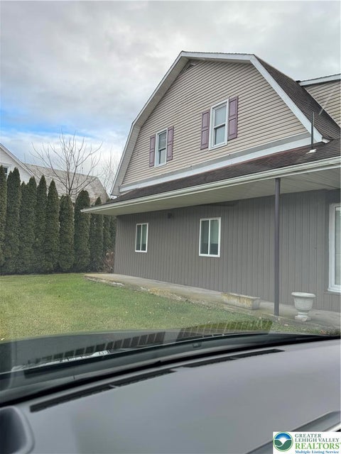 Apartment For Rent - 6935 Weaversville Road<br/> East Allen Twp, PA 18067