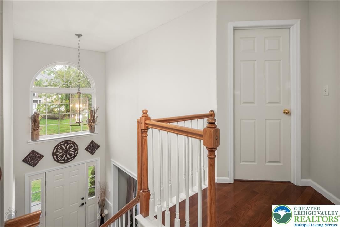 Forks Twp, Pennsylvania 18040, United States, 4 Bedrooms Bedrooms, ,3 BathroomsBathrooms,Residential,Active,225588