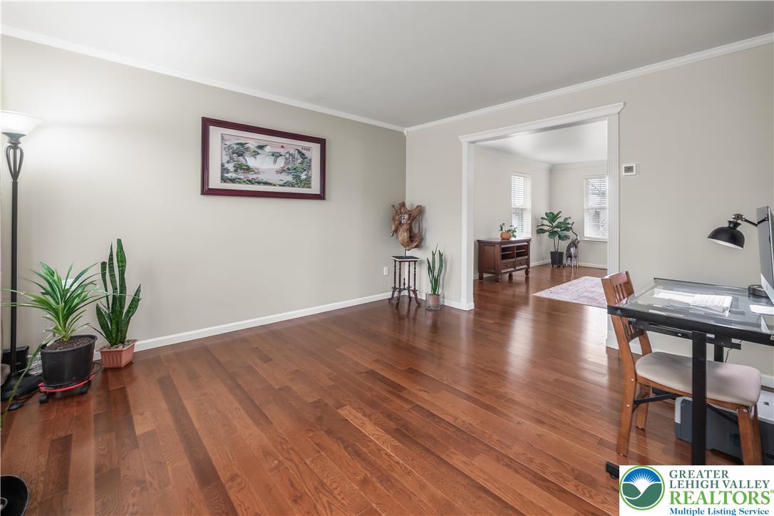 Forks Twp, Pennsylvania 18040, United States, 4 Bedrooms Bedrooms, ,3 BathroomsBathrooms,Residential,Active,225588