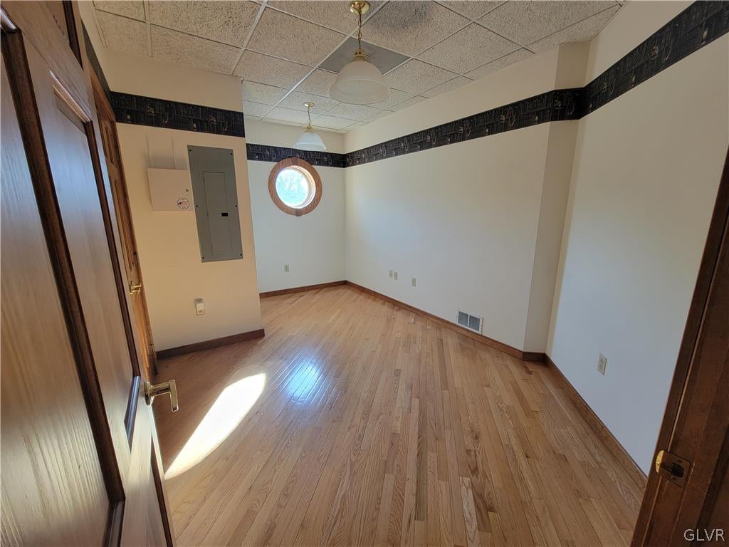 1108 Van Buren Road