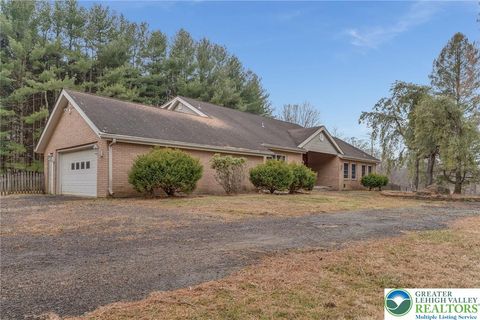 Photo of 3884 Route 212, Springfield Twp, PA 18077 (MLS # 770422)