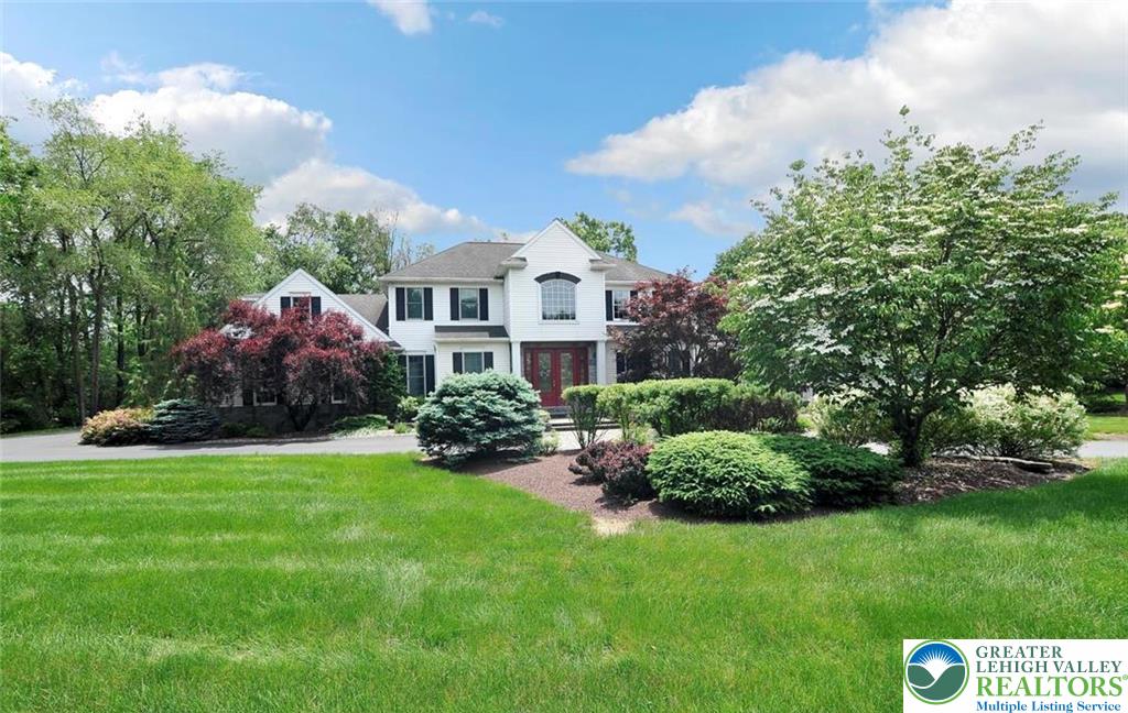 4450 Pond View Court