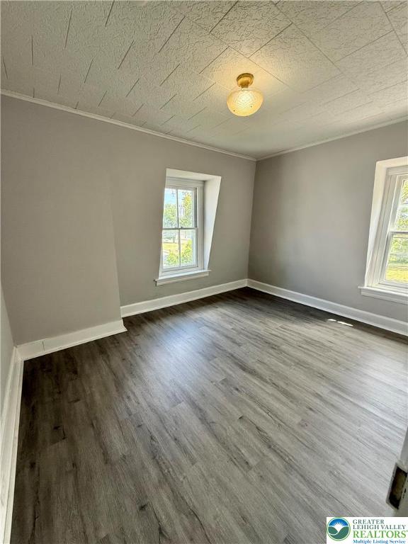 Whitehall Twp, Pennsylvania 18052, United States, 4 Bedrooms Bedrooms, ,2 BathroomsBathrooms,Residential,Pending,190471