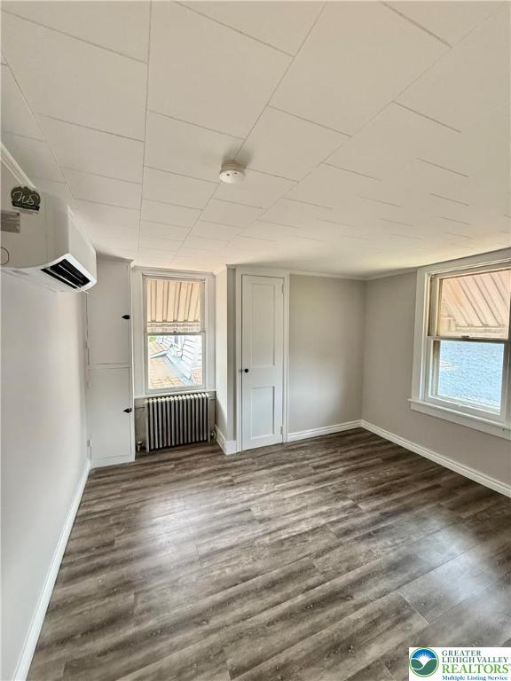 Whitehall Twp, Pennsylvania 18052, United States, 4 Bedrooms Bedrooms, ,2 BathroomsBathrooms,Residential,Pending,190471