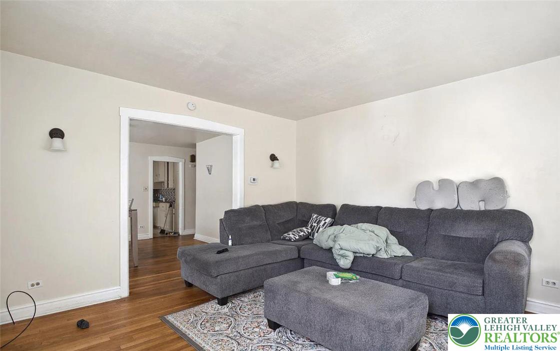 1711 W Union Boulevard