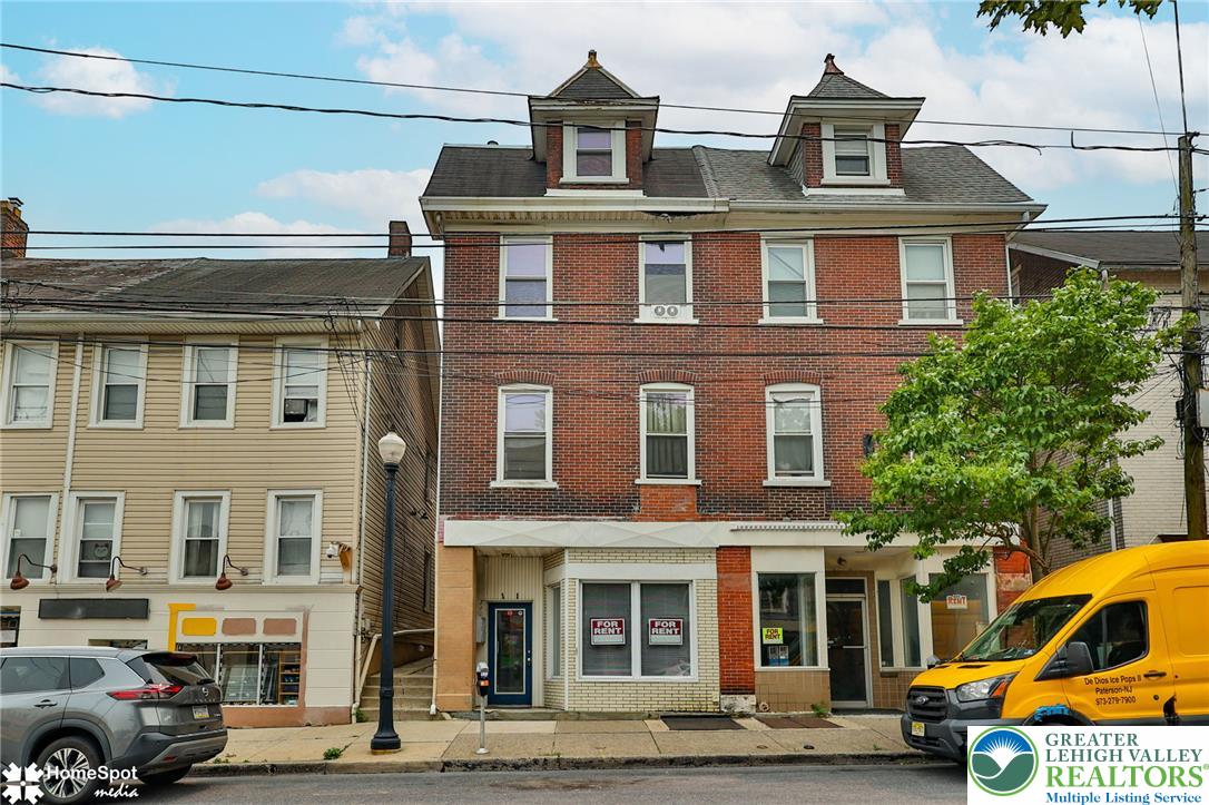 740 E 4th Street