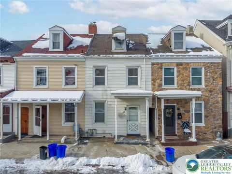 Photo of 37 S 12th Street, Easton, PA 18042 (MLS # 770830)