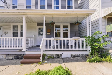 Townhouse For Sale - 241 W Kleinhans Street<br/> Easton, PA 18042