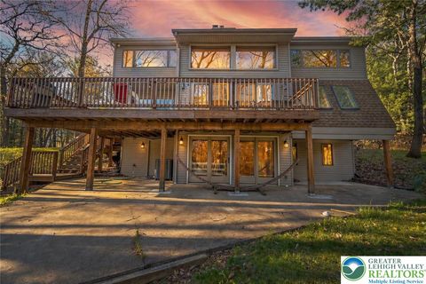 Photo of 560 Forest Drive, Lower Towamensing Tp, PA 18071 (MLS # 775669)