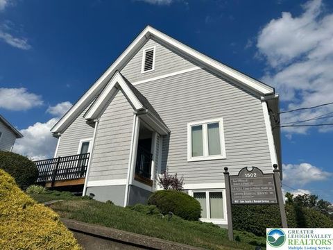 Photo of 1502 Center Street #102, Bethlehem, PA 18018 (MLS # 771711)