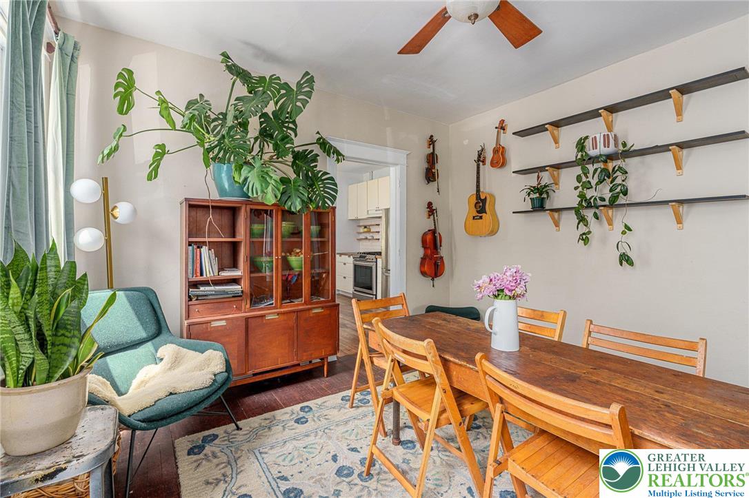 Bethlehem City, Pennsylvania 18015, United States, 4 Bedrooms Bedrooms, ,1 BathroomBathrooms,Residential,Active,165422