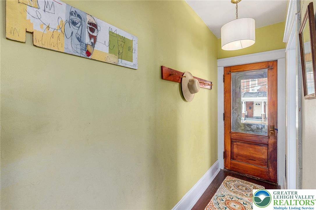 Bethlehem City, Pennsylvania 18015, United States, 4 Bedrooms Bedrooms, ,1 BathroomBathrooms,Residential,Active,165422