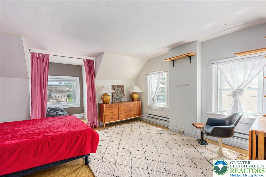 Bethlehem City, Pennsylvania 18015, United States, 4 Bedrooms Bedrooms, ,1 BathroomBathrooms,Residential,Active,165422