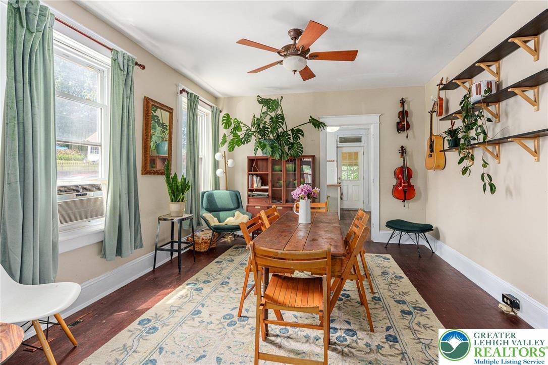 Bethlehem City, Pennsylvania 18015, United States, 4 Bedrooms Bedrooms, ,1 BathroomBathrooms,Residential,Active,165422