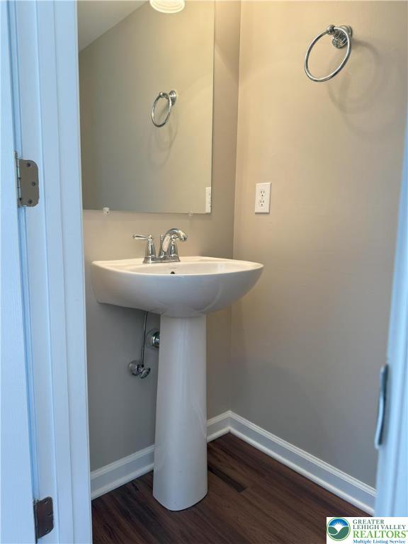 Upper Macungie Twp, Pennsylvania 18031, United States, 2 Bedrooms Bedrooms, ,2 BathroomsBathrooms,Residential,Pending,214158