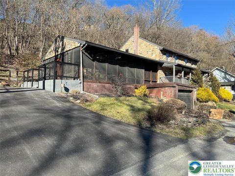 Photo of 312 Lehigh Drive, West Easton Boro, PA 18042 (MLS # 774868)