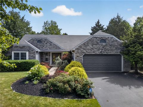Photo of 1665 Lamplighter Drive, Macungie Boro, PA 18062 (MLS # 780430)