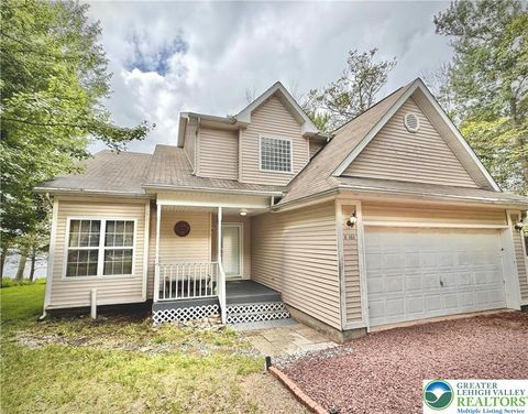 Photo of 2505 Waterfront Drive, Coolbaugh Twp, PA 18466 (MLS # 760735) Photo of 2505 Waterfront Drive, Coolbaugh Twp, PA 18466 (MLS # 760735)