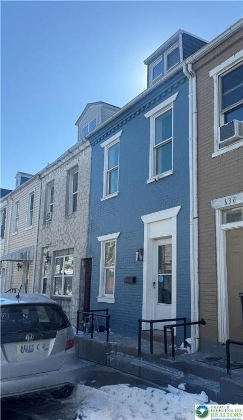 Photo of 634 N Lumber Street, Allentown, PA 18102 (MLS # 771553)