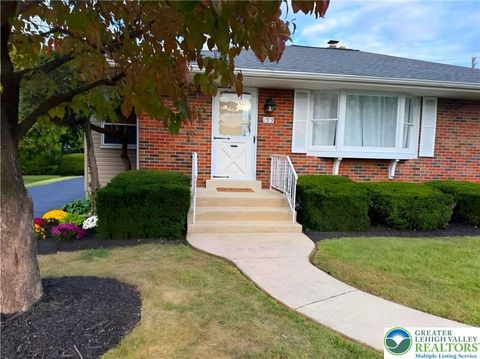 Photo of 1313 Hemlock Drive, Whitehall, PA 18052 (MLS # 765409) Photo of 1313 Hemlock Drive, Whitehall, PA 18052 (MLS # 765409)