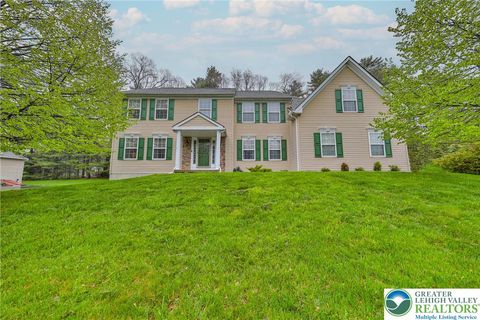Photo of 116 Daffodil Drive, Stroud Twp, PA 18301 (MLS # 775414)