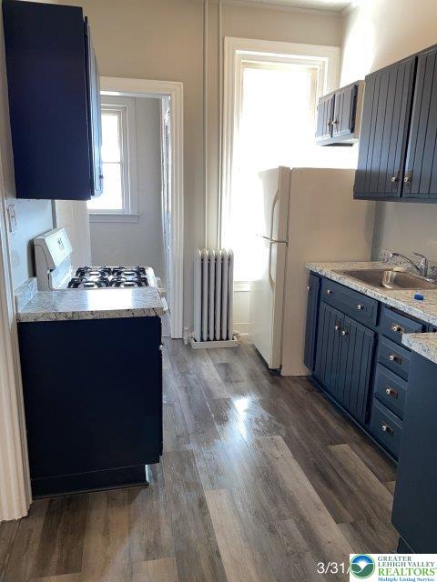 1046 W Walnut Street