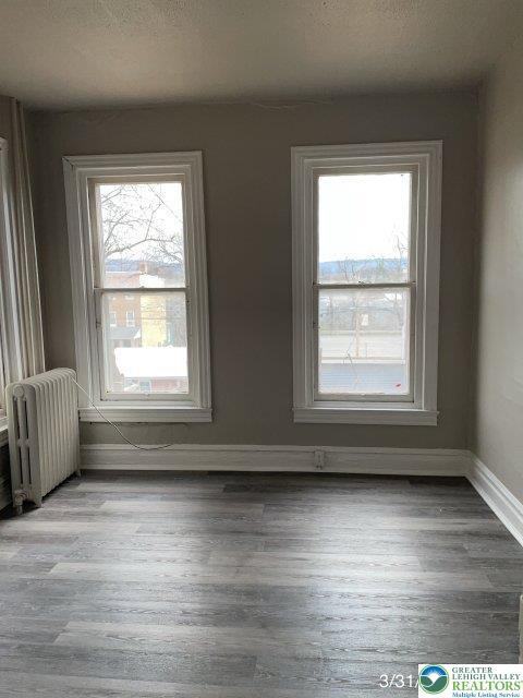 1046 W Walnut Street